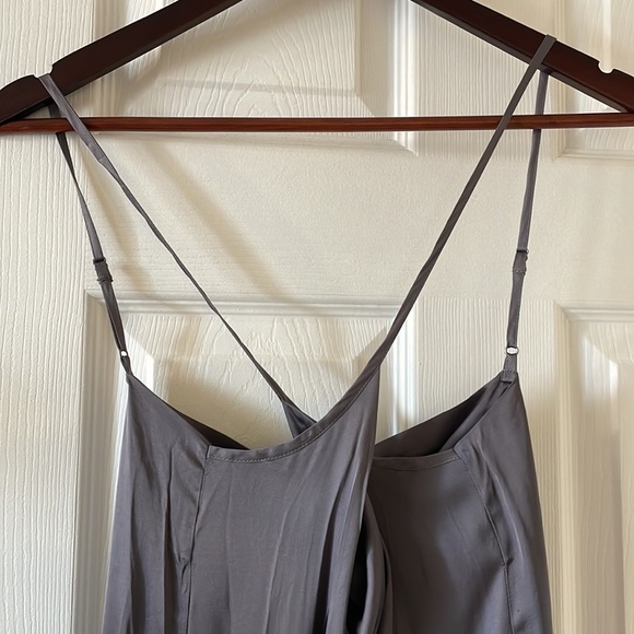 NWT chaser silky basics cross back jumpsuit grey - Picture 6 of 9